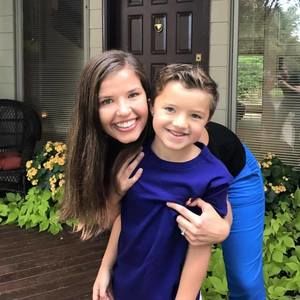 Meet your Posher, Kelli